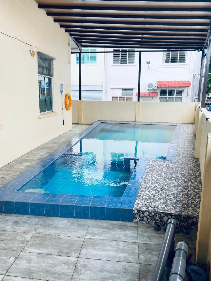 Casa Drezqi Homestay Melaka Private Pool Exteriör bild